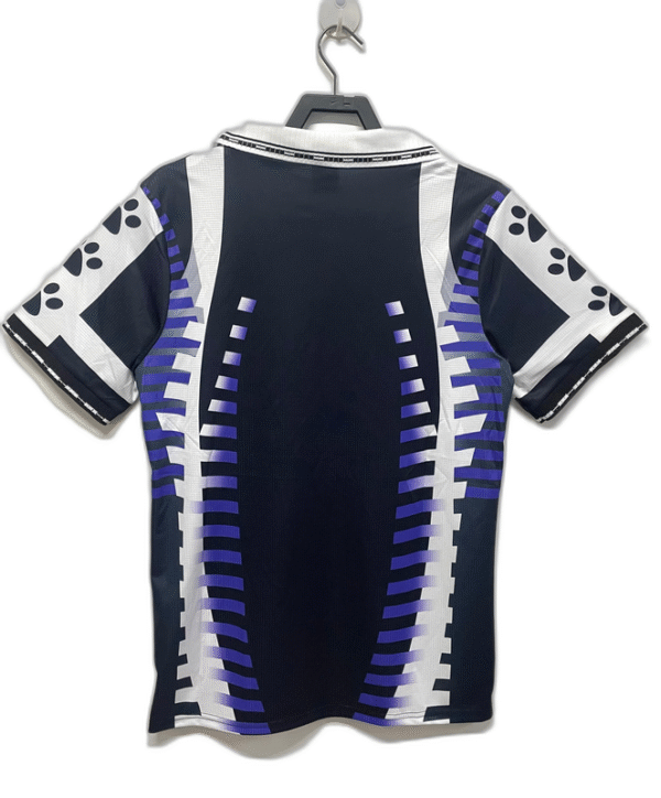 Real Madrid 97/98 II Away Jersey - Retro Version - Image 2